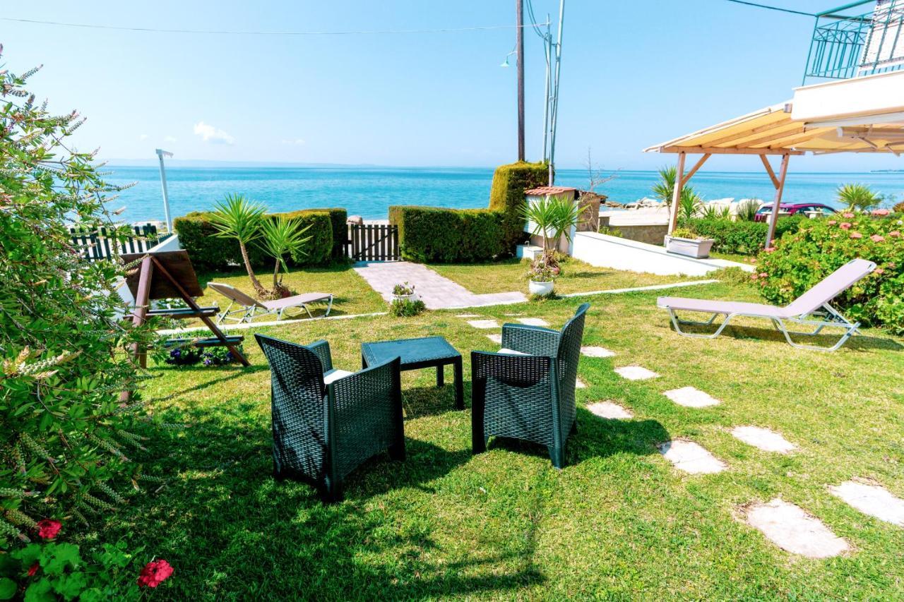 Apartamento Christina'S Sea House Nikiti  Exterior foto